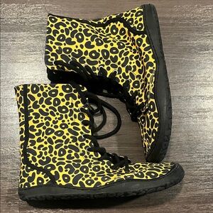 Leopard Print High-Top Women's Shoes